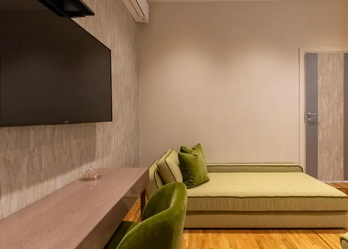 Residenza Pierret Konukevi 4*