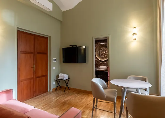 Residenza Pierret Гостевой дом 4*